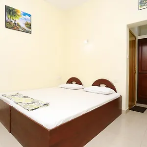 Spot On 36522 Karthika Plaza Hotel